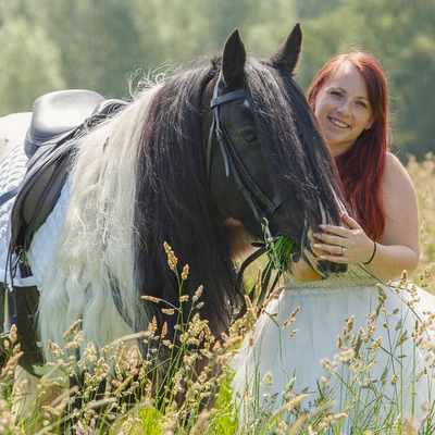 Horse and lady in wedding dress