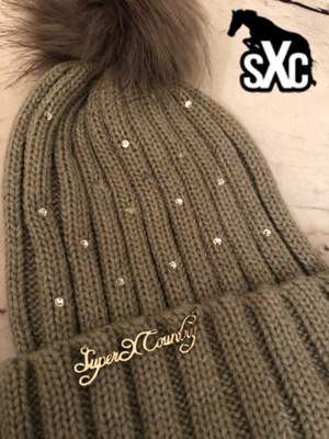 Beanie hat with pom pom